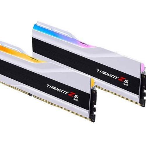 GSKILL / G.SKILL TRIDENT Z5 RGB DDR5 64GB (2x32GB) 6000MHz - SILVER
