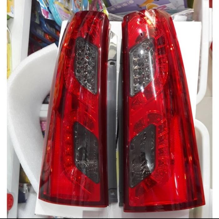 Lampu Stoplamp Belakang Avanza 2006-2010 Red Clear