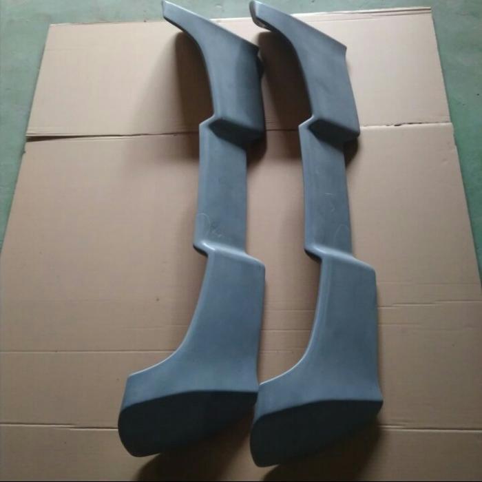 Spoiler Plastik Datsun Go Mentah