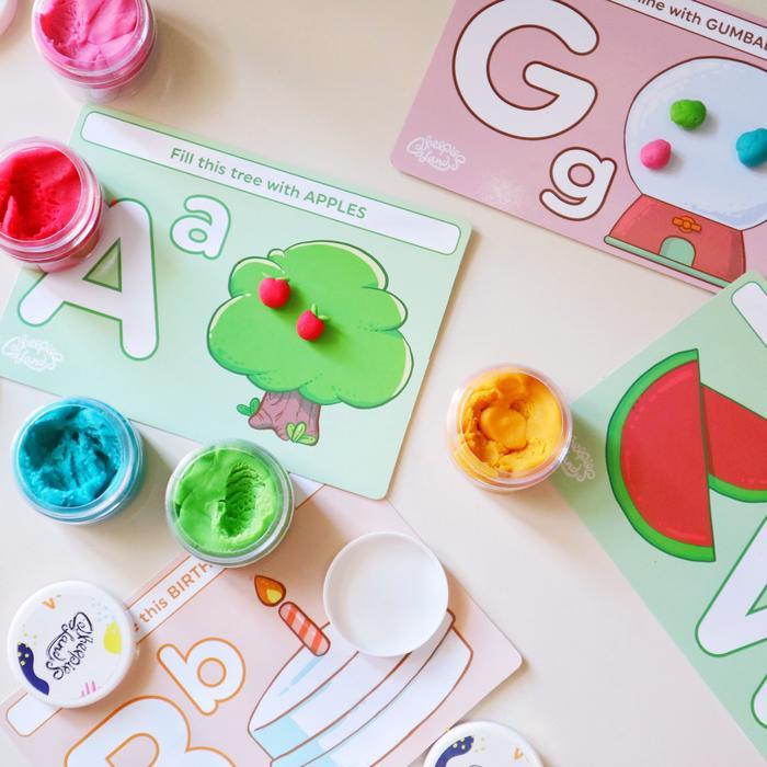 Playdough Mat / alas bermain playdough A-Z