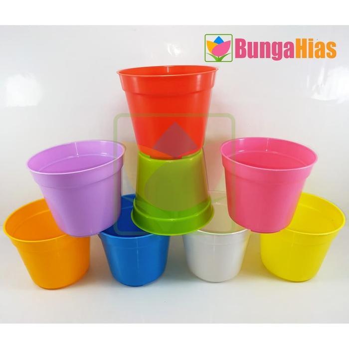 Pot NKT 17 Tanaman Bunga Hias Pot Plastik Warna Warni