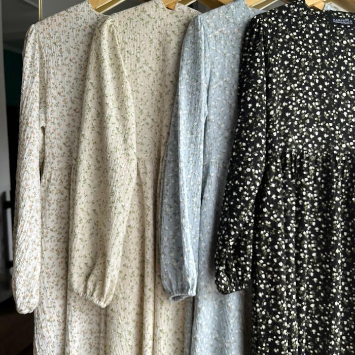 Ayumi Dress Gamis Premium Crinkle Motif Busui Friendly Wudhu Friendly Tali Kiri Kanan Saku Di Bagian