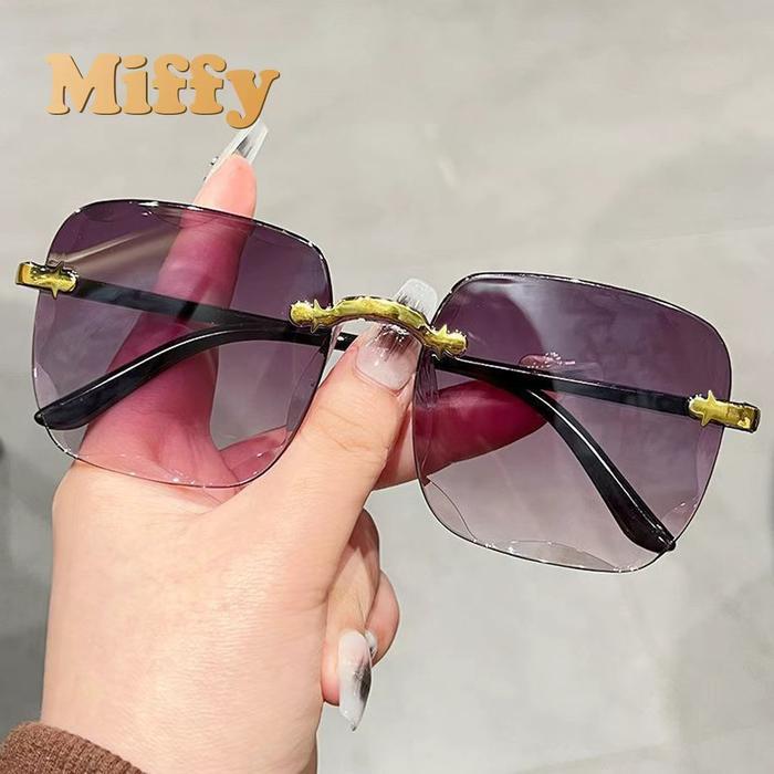 Miffy Kacamata Hitam Gradasi Kacamata Wanita Tnpa Bingkai Model Retro