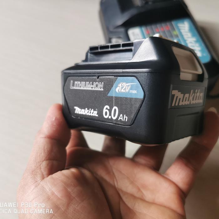 TERLARIS Baterai makita 12 volt slot CXT Diy SALE