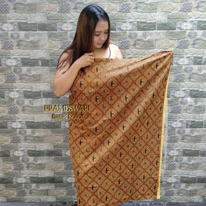 Motif WAHYU TUMURUN Kain Jarik Batik Klasik Solo Jarit Seserahan Nikahan Sewek Tapih Lahiran Sawek