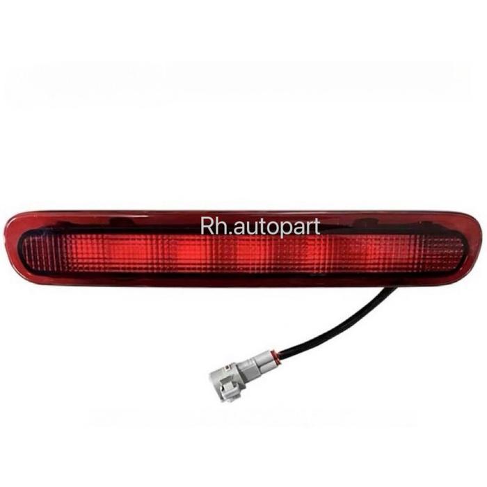Lampu Bak Bagasi Belakang/ Lampu Center Stop Hilux Vigo 2005-2015