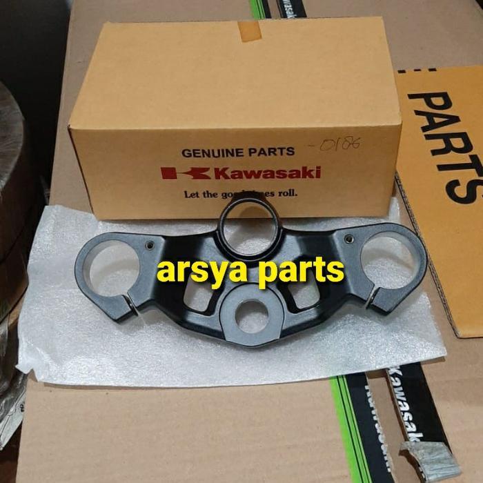 Segitiga Atas Segi Tiga Atas Holder Up Ninja 250Fi 250 Fi New 2018 Original