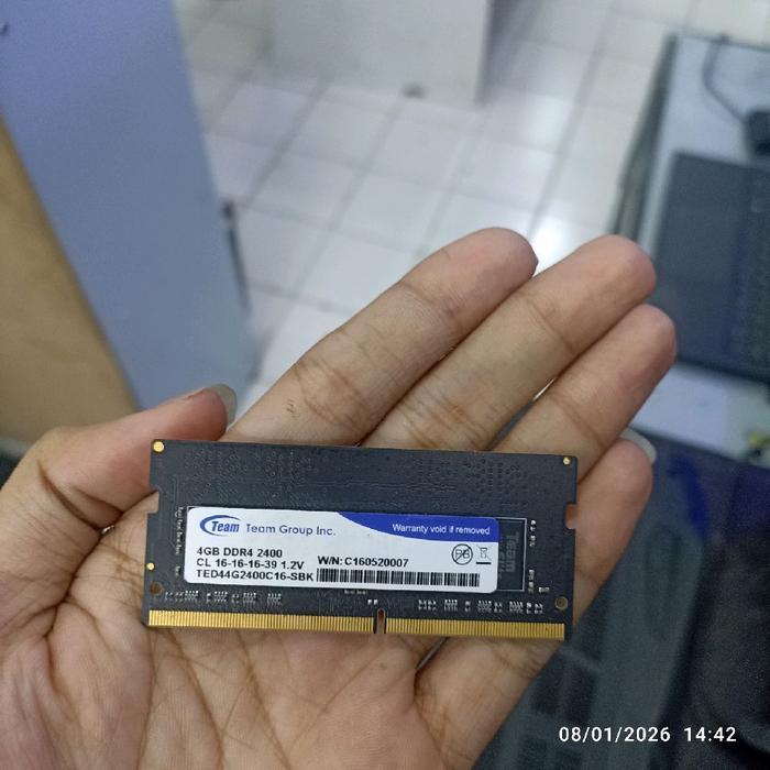 UPGRADE RAM 8 GB DDR4 UNTUK LAPTOP