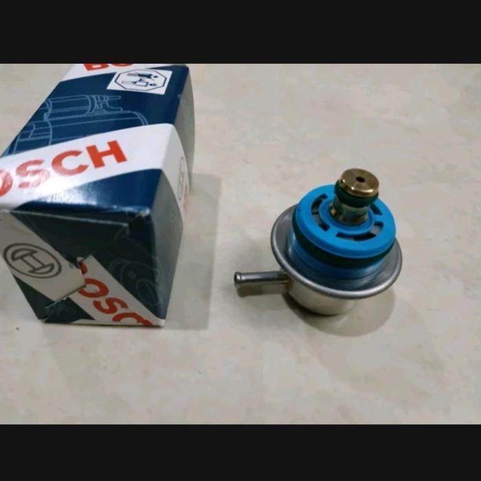 FUEL PRESSURE REGULATOR MERCY W124 W140 W202 W210 W220 E220 E320 BOSCH