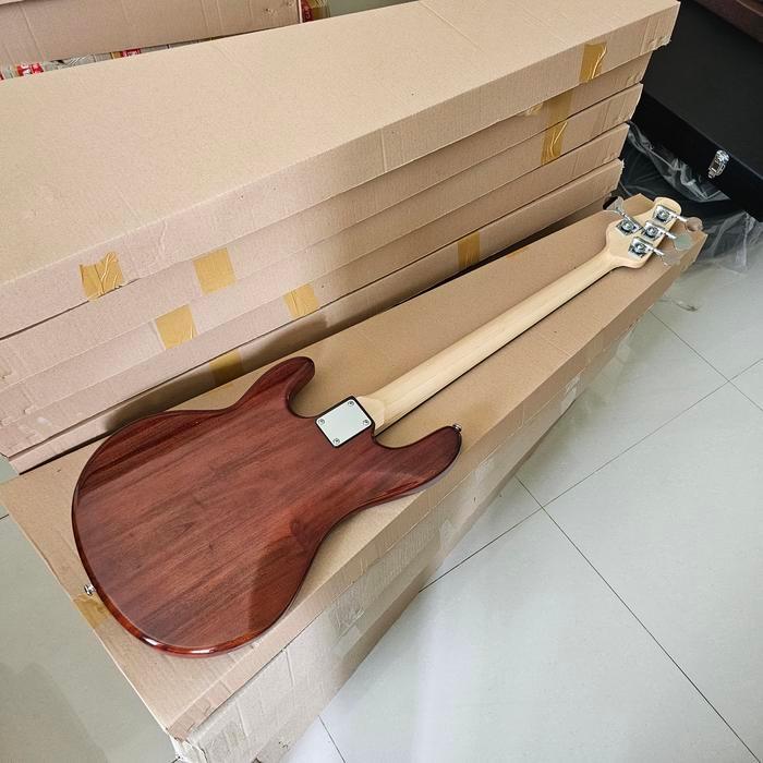 Bass Musicman stingray 4 string murah