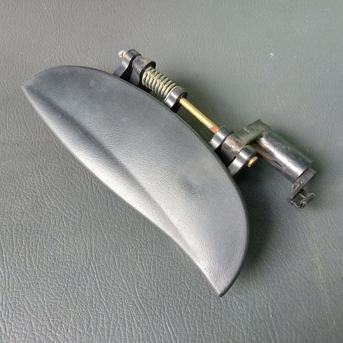 handle pintu luar hyundai atoz kiri depan