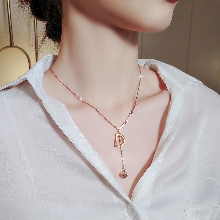 (ORI) Kalung Titanium Anti Karat Liontin Huruf D