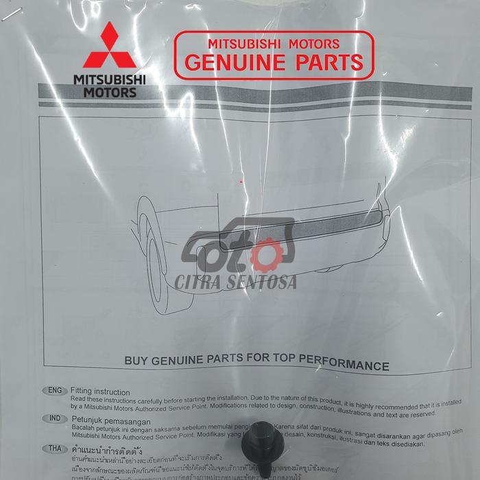 Garnish Tailgate Xpander Cross / Mz336049