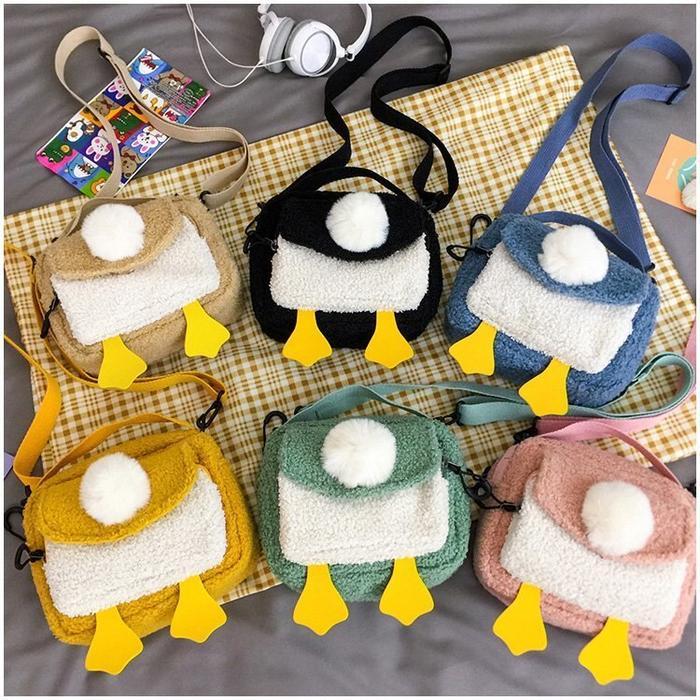 Tas Selempang Wanita Mini Korea Fluffy Kaki Bebek, Bulu Lembut, Stylish