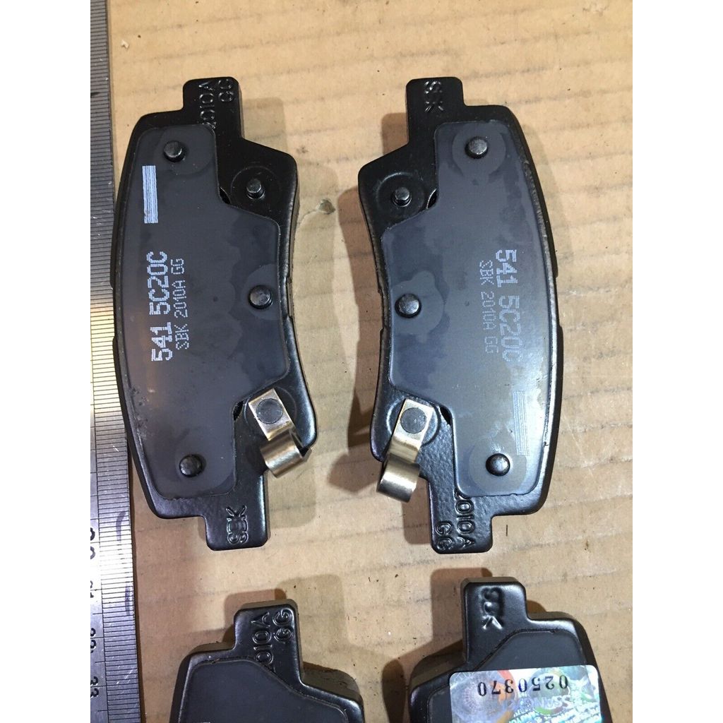Genuine Rear Brake Pad Set For Ssangyong Tivoli/XLV 2015-2020# 48413350B0 48413351B0