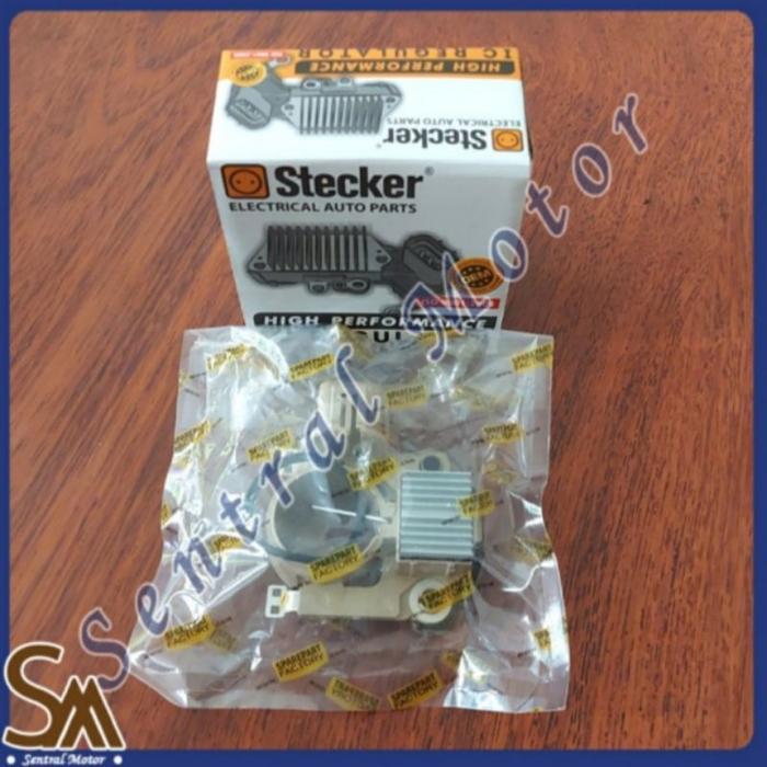 Ic Regulator Alternator Mitsubishi L300/Kuda Diesel 12V Stecker