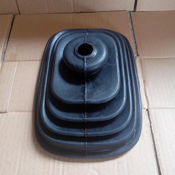 Karet Tutup Tongkat Perseneling Operan Gigi Dyna Saurus Hino Dutro