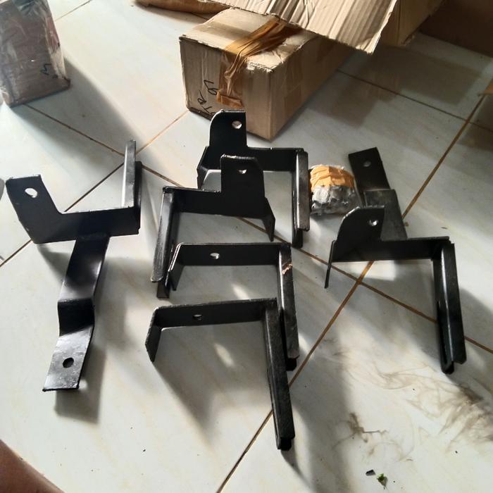 Bracket foot step injakan samping mobil APV lama / Apv Arena komplit