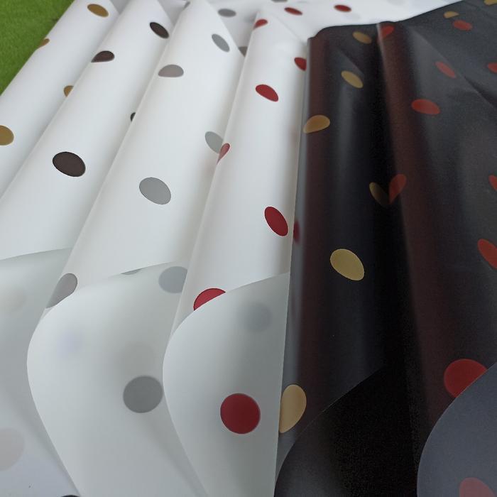 5Kertas cellophane polkadot 18000
