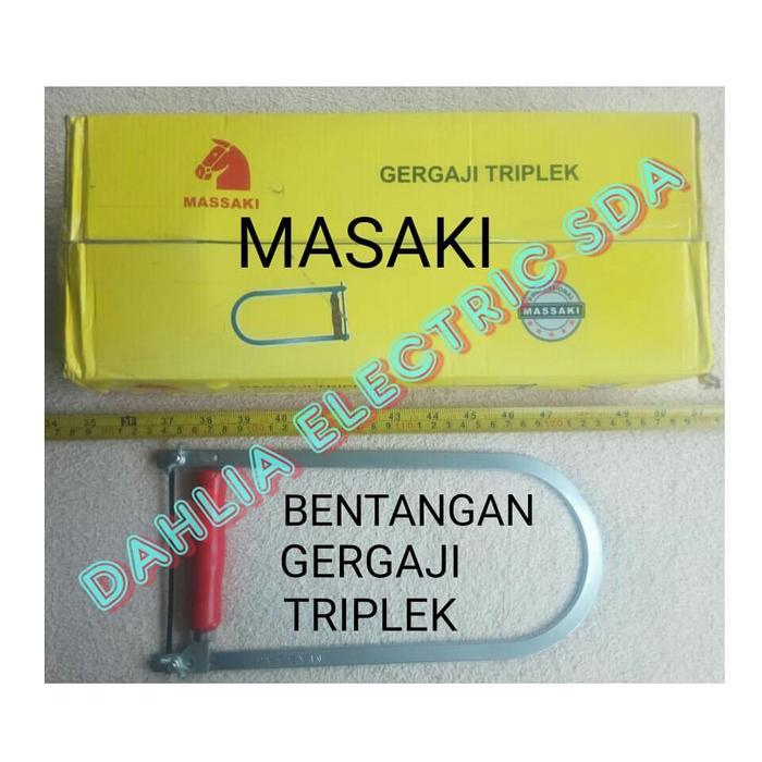 BENTANGAN GERGAJI TRIPLEK KOKOH