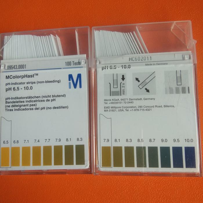TEREMURAHTERLARIS READY SILAHKAN DIORDER PH PAPER PH 6,5-10 MERCK. CAT. 109543. 100 STRIP / PACK