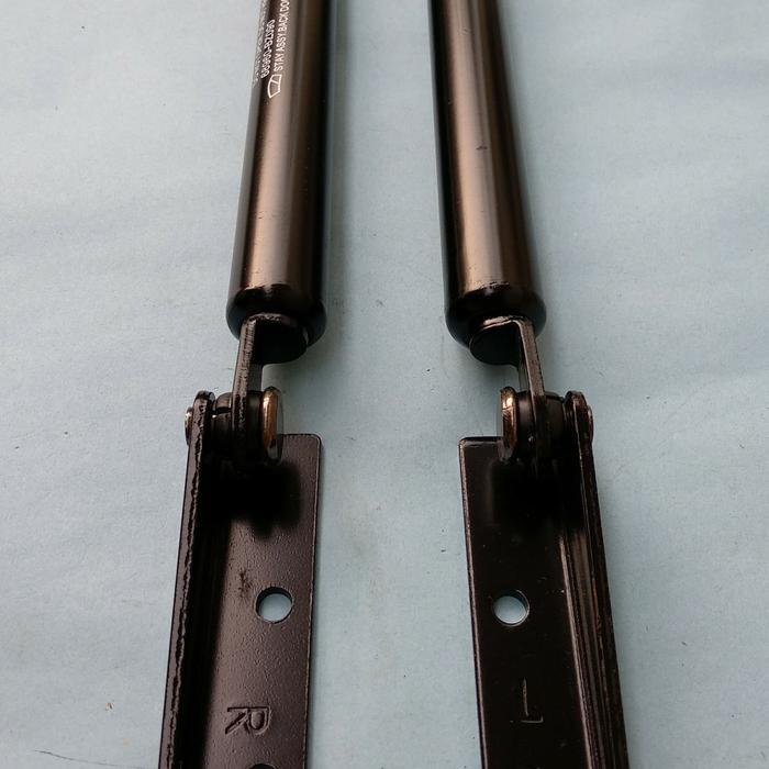 Shock Bagasibelakang Grand Max Shock Bagasi Belakang Daihatsu Grandmax