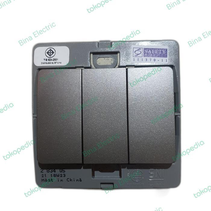 SAKLAR TRIPLE MALLIA DARK GREY 283405 LEGRAND SAKLAR 3 GANG MALLIA