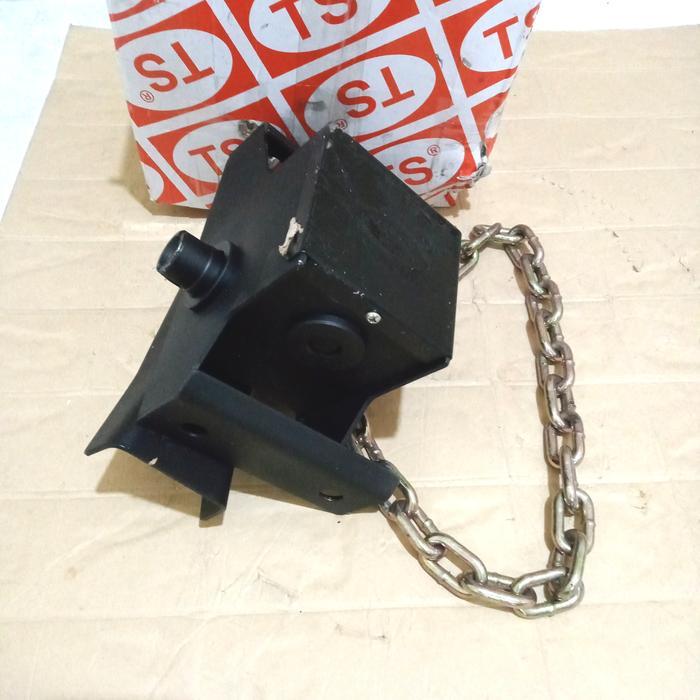 Gantungan Ban Serep Fuso Hino Nissan Diesel Gantungan Ban Truk Besar