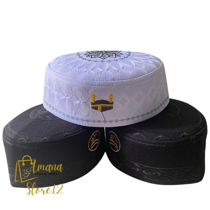 Peci Kopyah Haji Malaysia Logo Kabah / Peci Kopiah Putih Malaysia Bordir Kabah Motif Nyaman / Kopyah