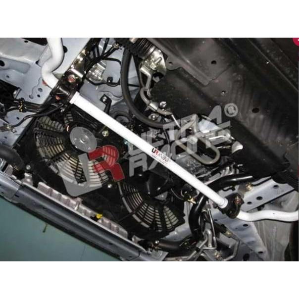 Aksesoris / Front Antiroll / Stabiliser Ultra Racing Hiace H200