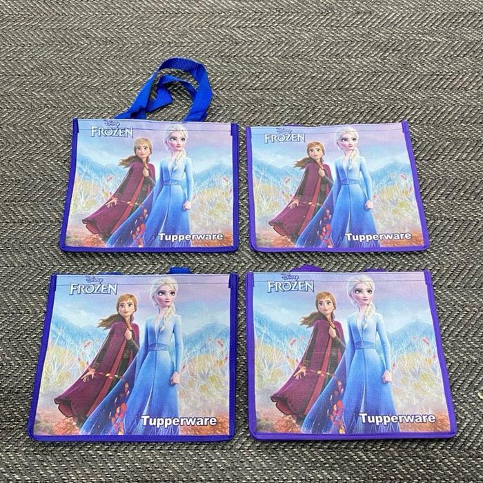 Tas Tempat Makan Tupperware