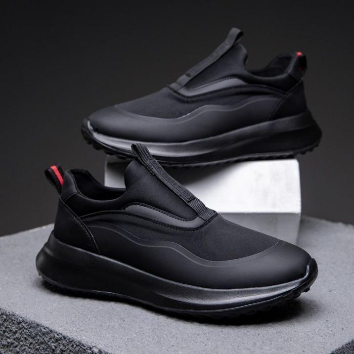 Eiger - Sepatu Sekolah Slip On Sneakers Pria Hitam Full Black Sepatu Selop Cowok Sepatu Kerja Kuliah