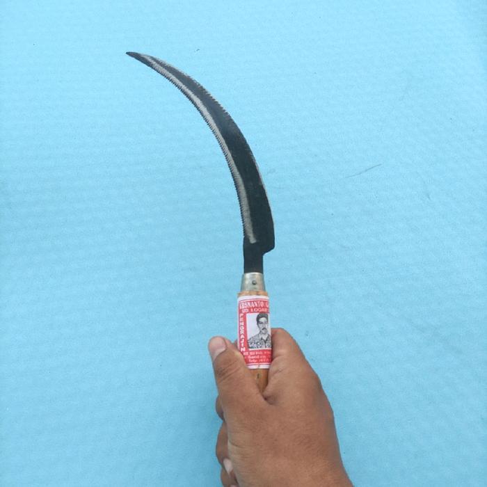 Arit Gergaji Arit Khusus Panen Padi Alat Pemangkas Padi Bahan Baja Gagang Kayu Sabit Pengaritan