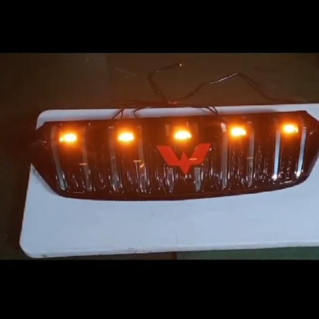 Grill Wuling Almaz Hitam Glosy Led