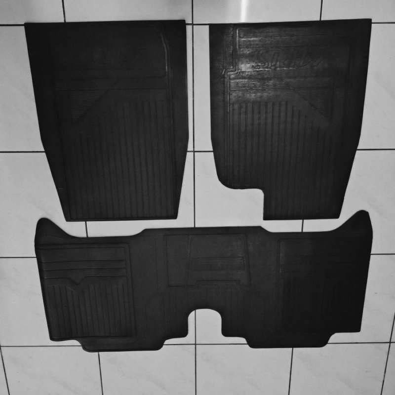 Neww Karpet Yaris Bakpao Karpet Toyota Yaris Lama Karpet Mobil Toyota
