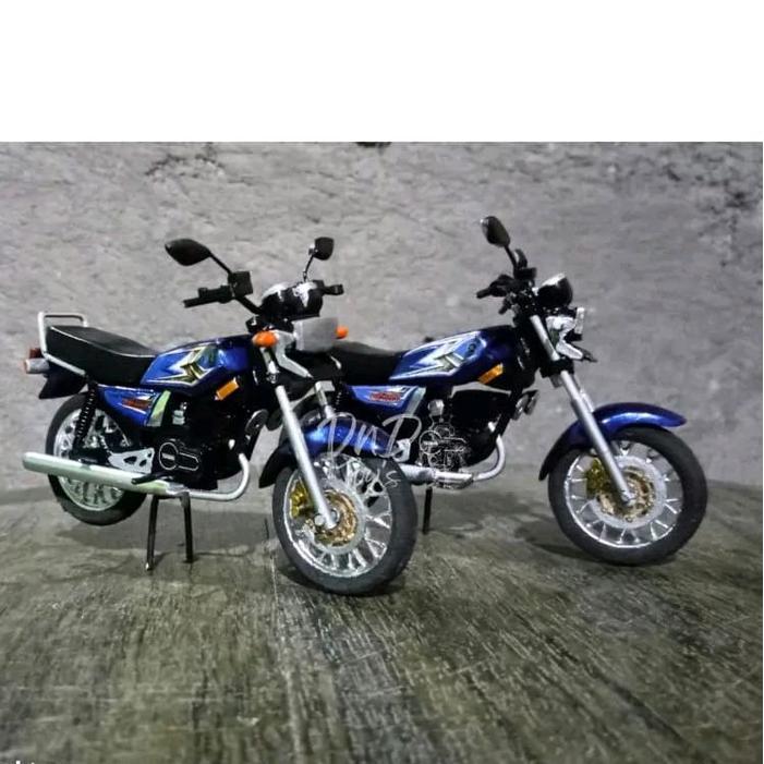Custom miniatur motor Rx-king handmade