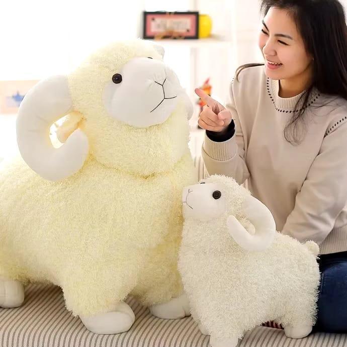Boneka Domba Jantan JUMBO 50Cm Souvenir Aqiqah Binatang Kambing Rasfur Bulu Import Kualitas Terbaik