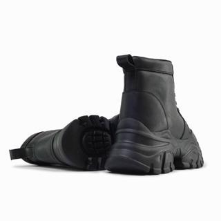 Sepatu Sneakers Wanita Johnson - Eris Black Boots Shoes