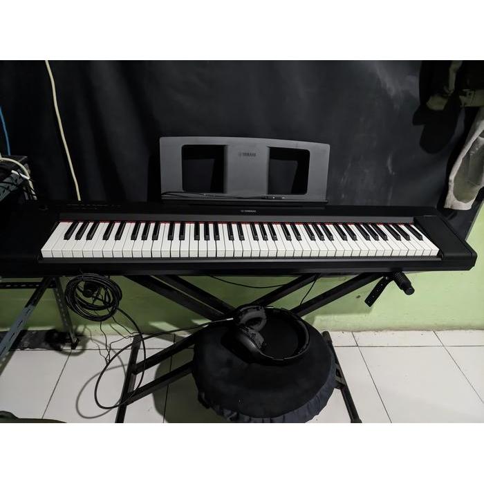 Digital Piano Keyboard Yamaha Piaggero NP35 - Second