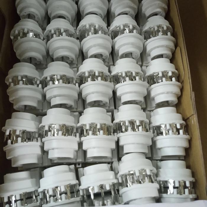 New Socket Crt 7 Pin