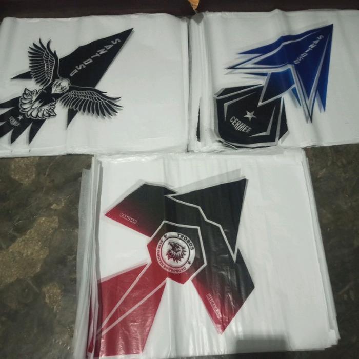12 pcs kertas minyak layangan sukoi sablon sembur