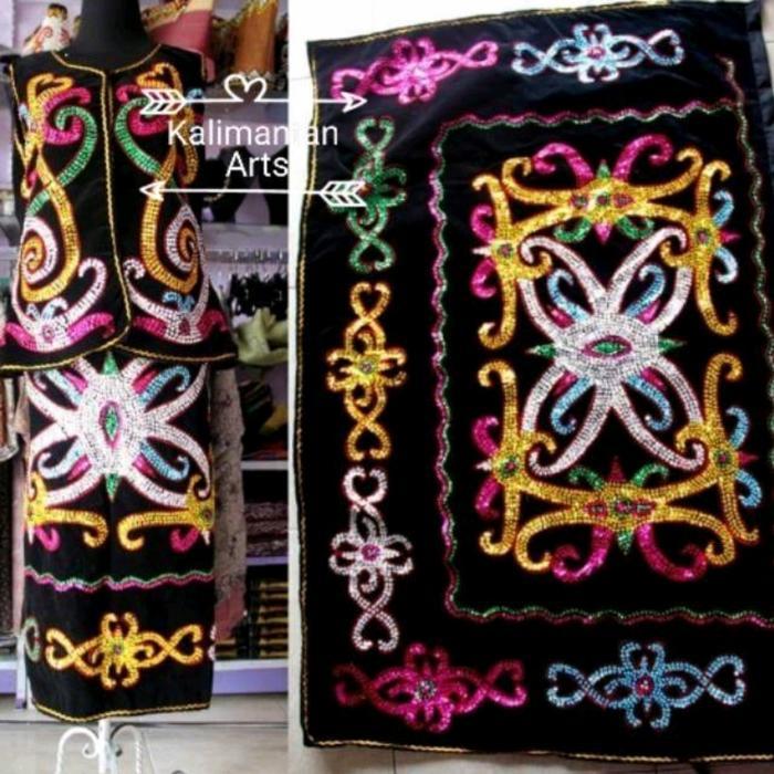 Baju Dayak Baju Adat Dayak Dewasa