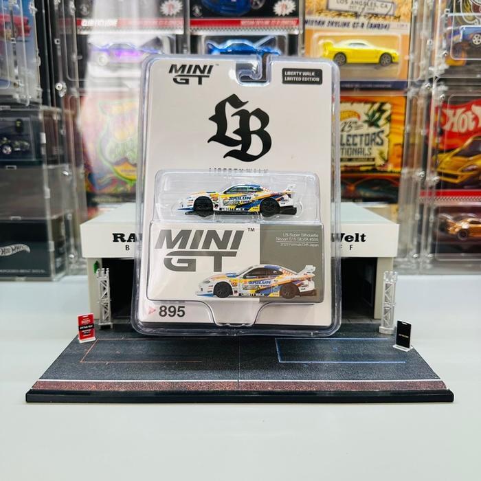 Mini GT 895 LB Super Silhouette Nissan Silvia S15 #555 Sailun 2023 Formula Drift LBWK Japan
