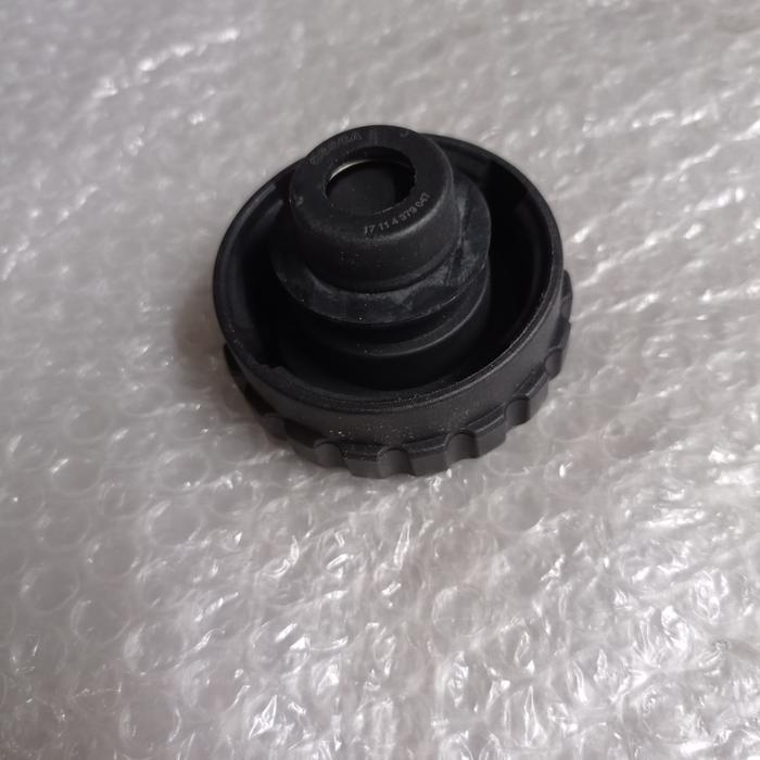 TUTUP RADIATOR BMW E30 M10, E28 M20 TOPPS
