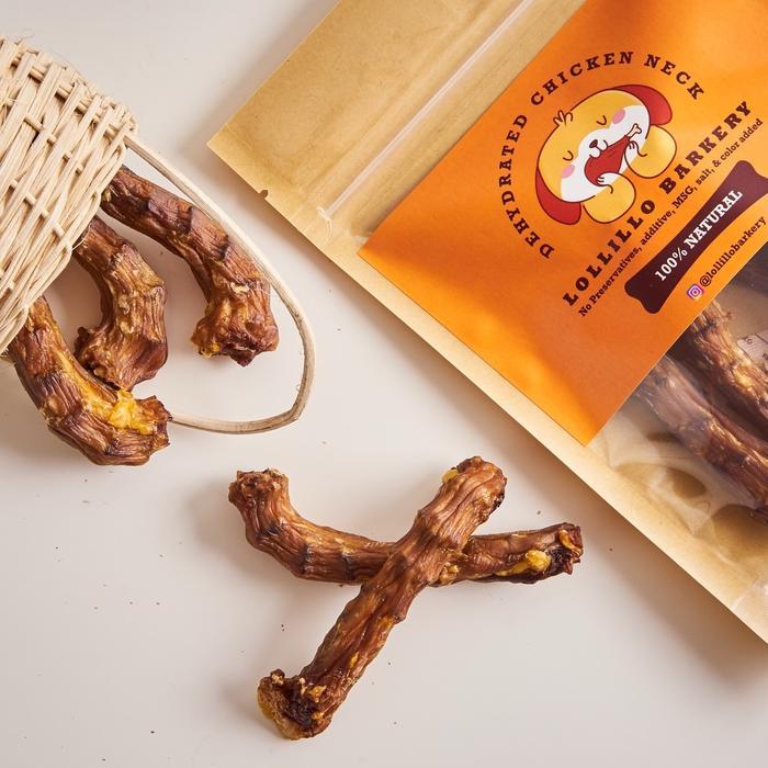 Vitakraft - Dehydrated Chicken Neck Dog Chew Treats / Leher Ayam Snack Anjing