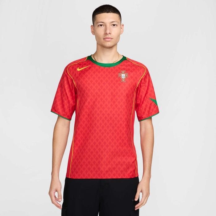 Jersey Original Nike Portugal Home Reissue Player Issue 2004 Limited Edition Pasti Ori
