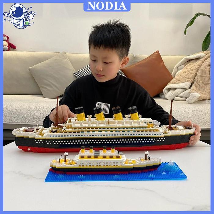 Nodia Toys 1878Pcs Mainan Block Kapal Pesiar Titanic Besar Dengan Lampu / Kapal Pesiar Block Toys /