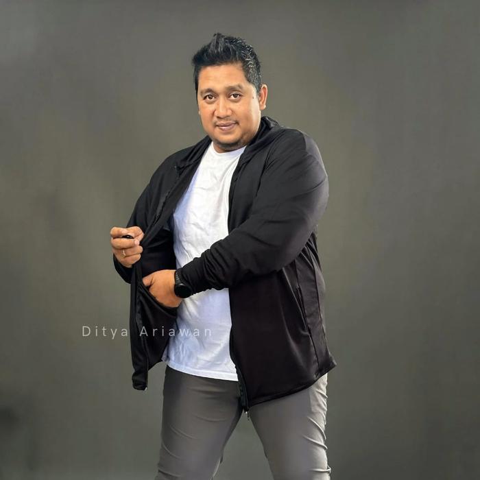 Jaket Olahraga Anti Uv Jumbo Dryfit Diari Sport Terlaris