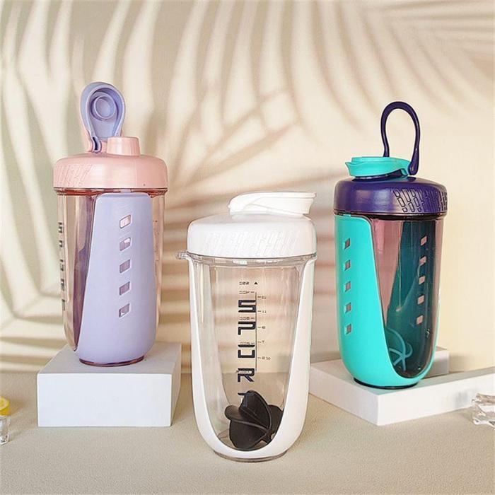 Shaker Bottle with Plastic Whisk Ball BPA Free Plastic Protein Shakes Leakproof for Powder Workout