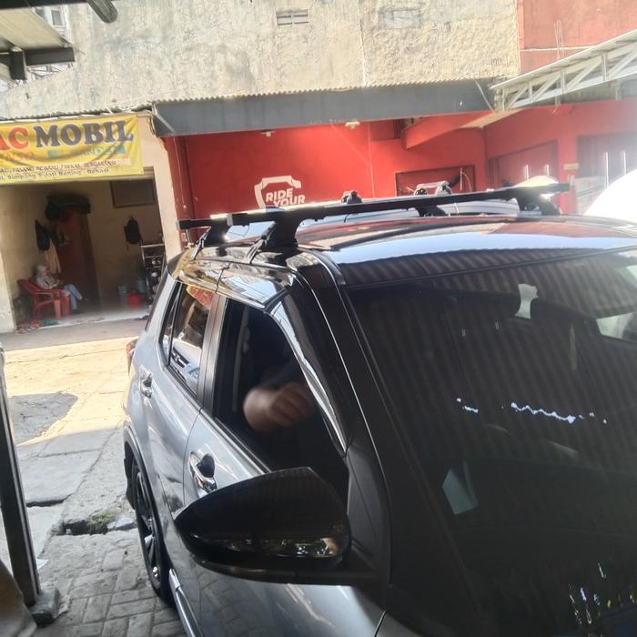 CROSS BAR KAKI ROOF RACK BAGASI ATAS MOBIL RAIZE / ROCKY / AVANZA / XENIA / CALYA / SIGRA / INNOVA